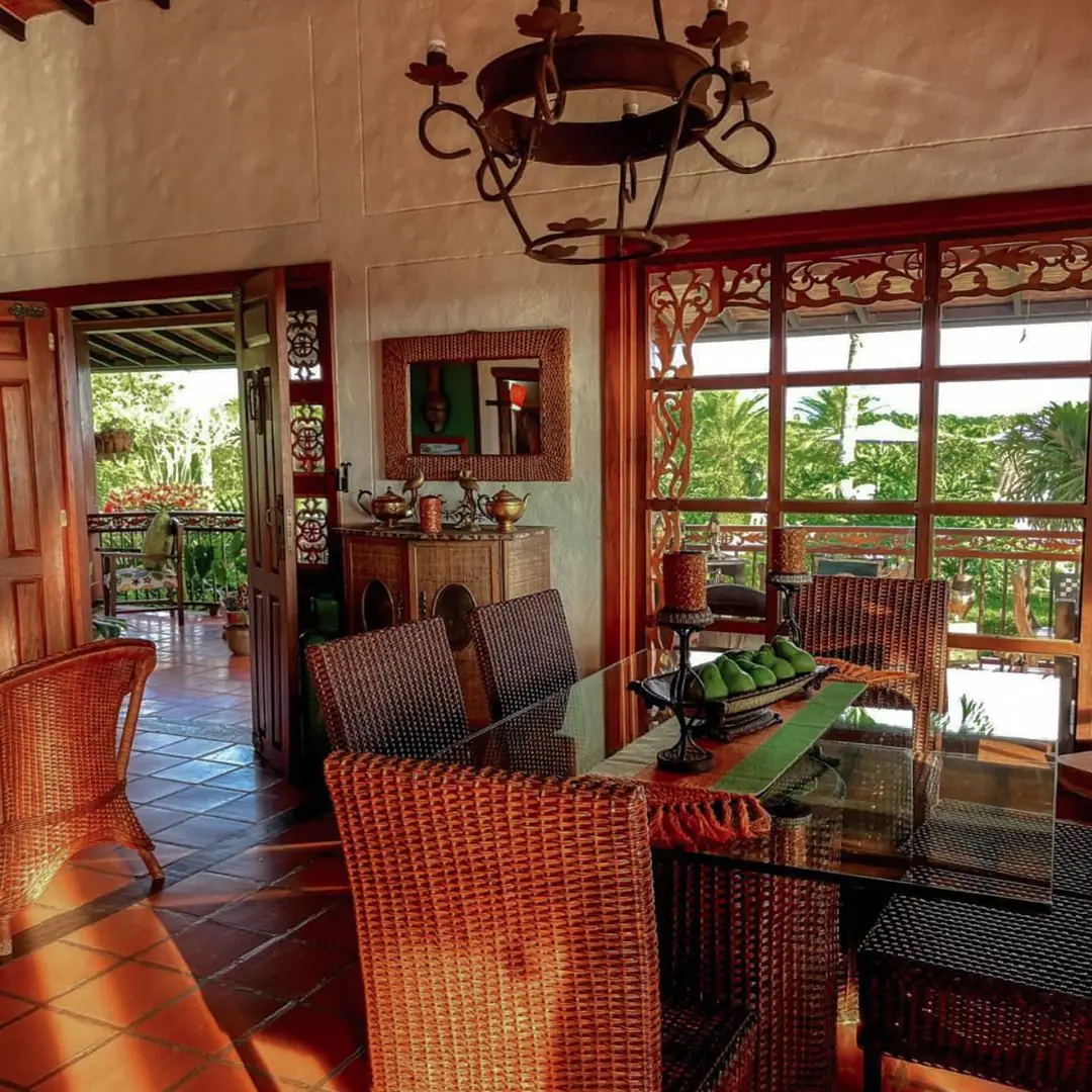 Casa Jardín