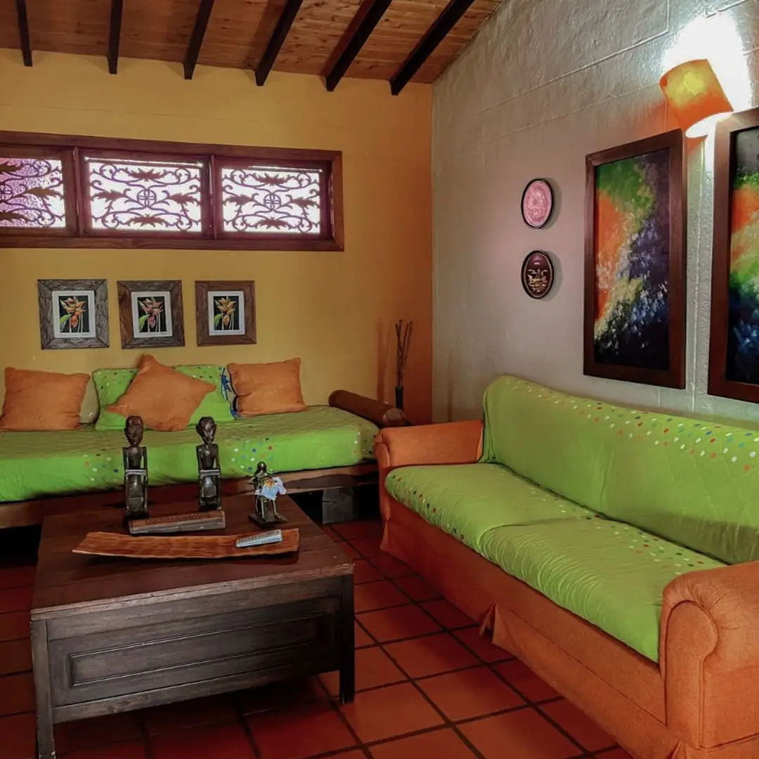 Casa Jardín